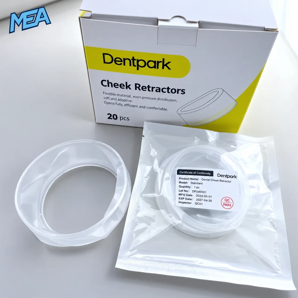 Disposable Dental Lip Cheek Retractor 3D Soft Mouth Opener Latex Free Standard Size (20 Pack) 1 Disposable dental lip cheek retractor 20 pack with box and sterile pouch
