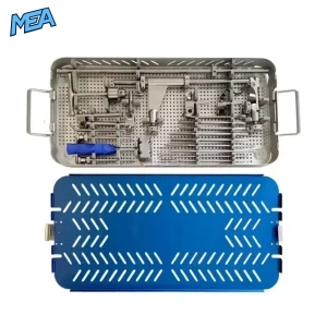 Orthopedic lower limb fracture reduction set with organized surgical instruments in sterilization tray